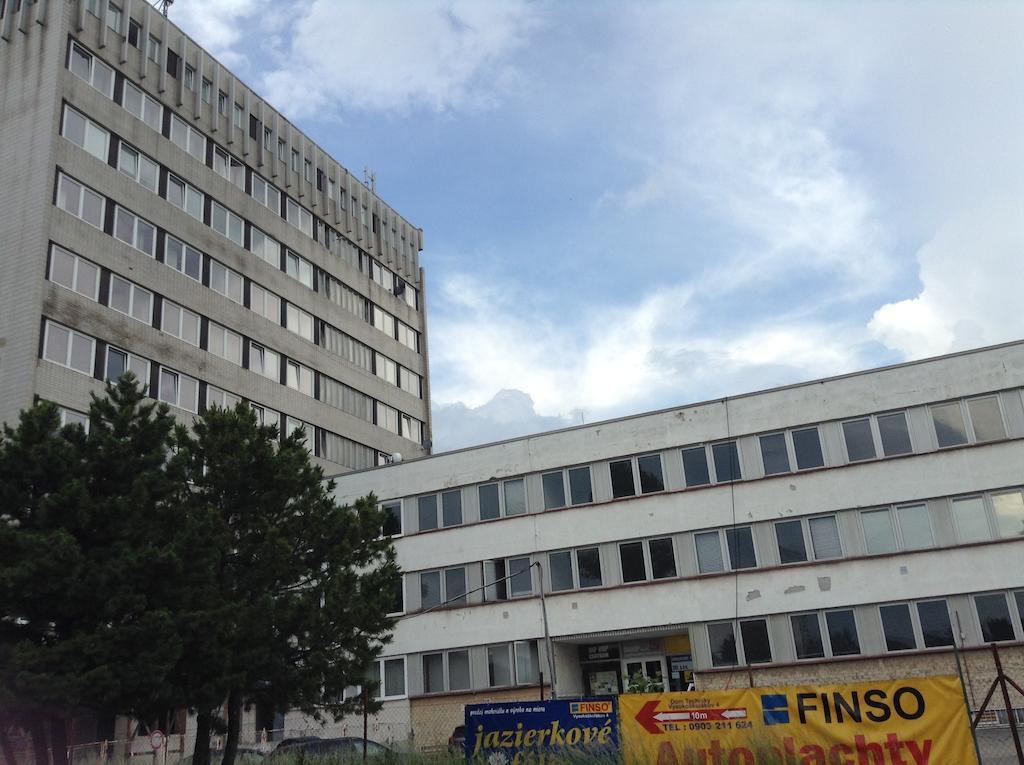 Hotel Dom Techniky Žilina Exteriör bild